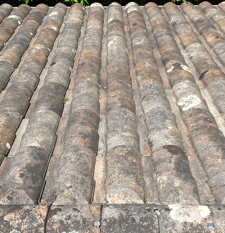 Nettoyage et traitement toiture à Pineuilh en Gironde