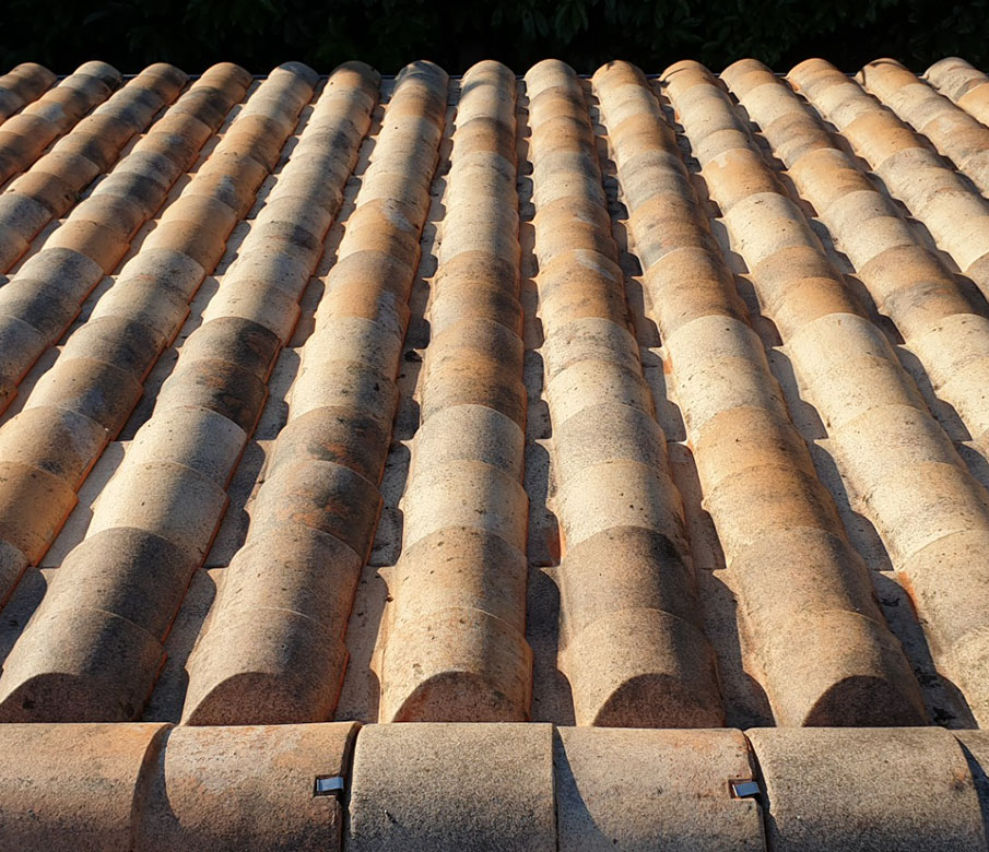 Nettoyage et traitement toiture à Gujan-Mestras en Gironde